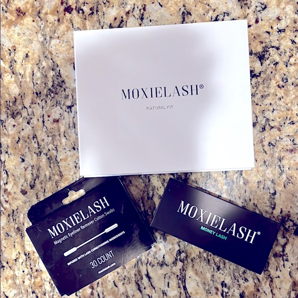 MoxiLash Magnetic Eyeliner and Eyelashes